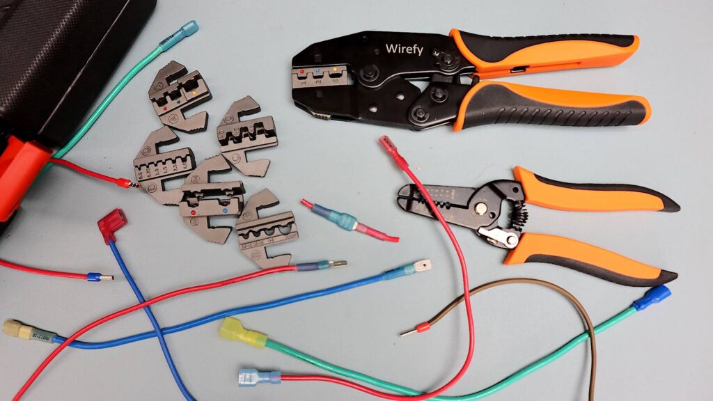 Wirefy crimping tool