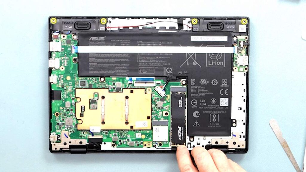 Inside of ASUS Vivobook